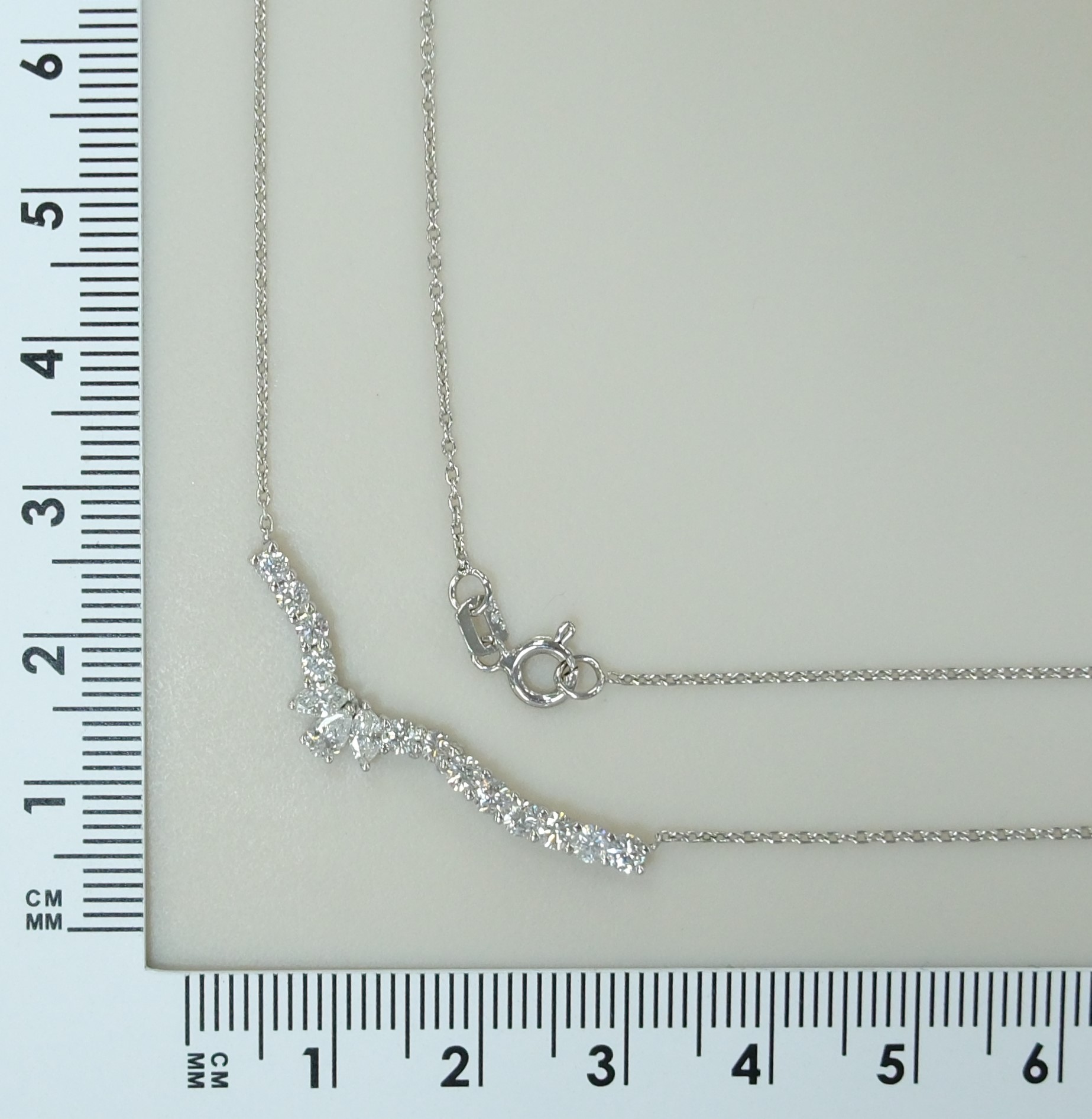 10711-000190 Колье (Au 585)